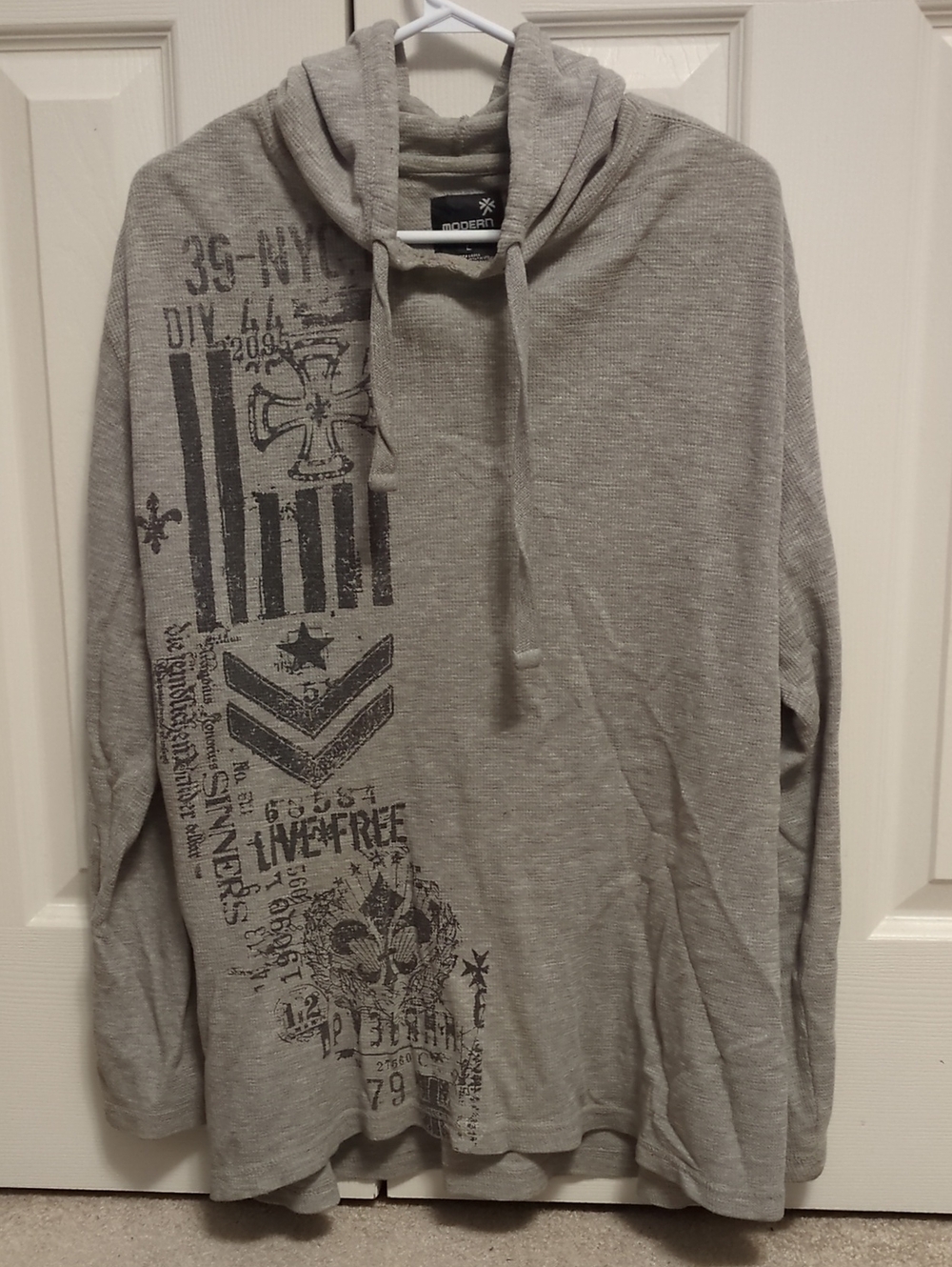 Modern Culture Y2K Gray Graphic Long-Sleeve Hoodie Shirt